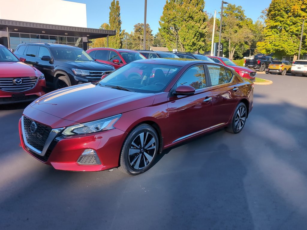 Used 2021 Nissan Altima 2.5 SV w/ SV Premium Package AWD/4WD image 22
