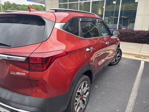 Used 2021 Kia Seltos SX AWD/4WD image 9
