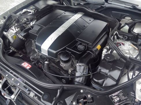 Used 2003 Mercedes-Benz E 320 Sedan image 34
