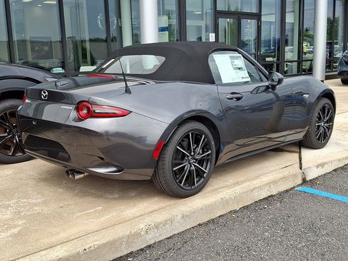 New 2026 MAZDA MX-5 Miata Grand Touring w/ Weather Package RWD image 19