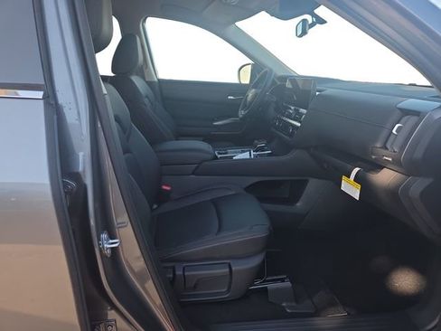 New 2026 Nissan Pathfinder SL AWD/4WD image 15