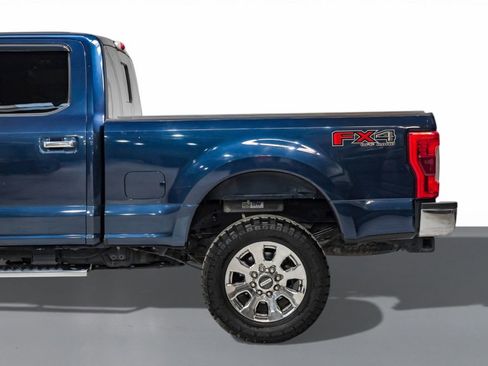 Used 2019 Ford F250 Lariat w/ Lariat Ultimate Package image 11