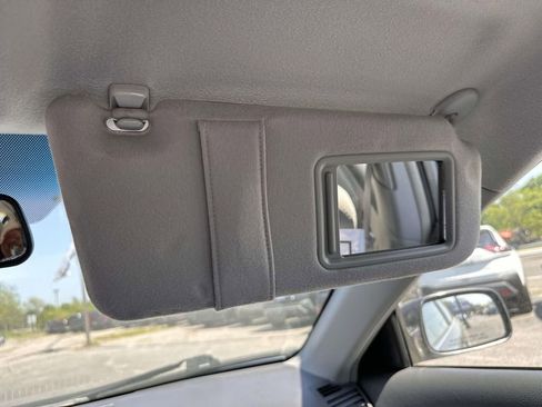 Used 2009 Toyota Camry FWD image 27