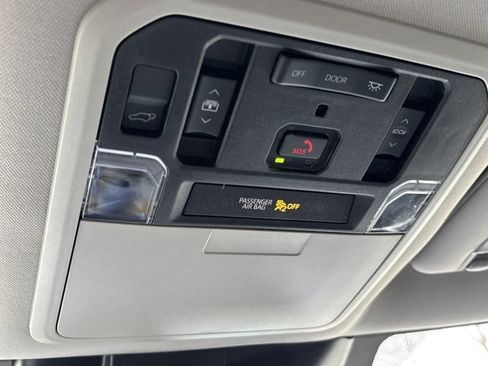 Used 2023 Toyota Sequoia Limited image 49