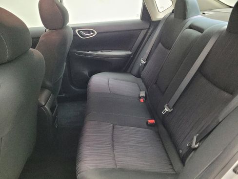 Used 2019 Nissan Sentra SV image 18