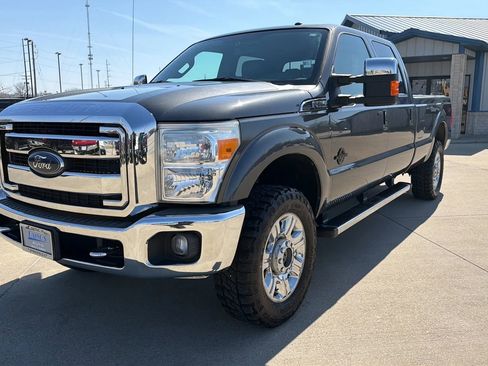 Used 2016 Ford F350 Lariat w/ Lariat Ultimate Package image 4