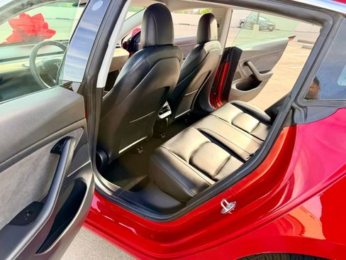 Used 2020 Tesla Model 3 Standard Range Plus RWD image 51
