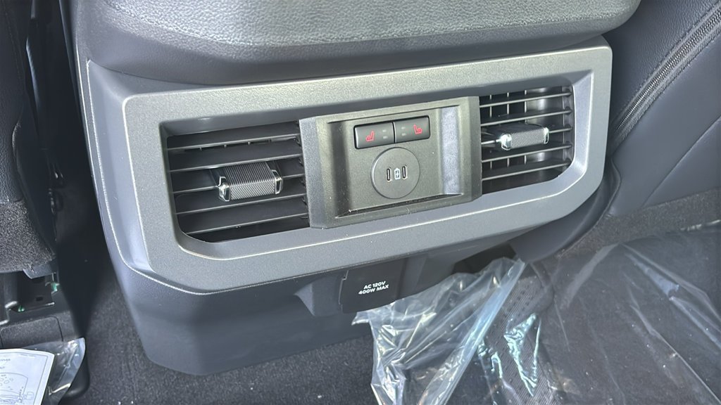 New 2027 Ford F350 Lariat w/ Chrome Package AWD/4WD image 8