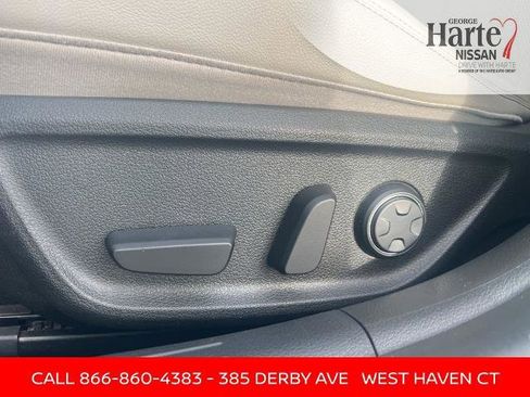 Used 2024 Genesis G70 2.5T RWD image 26