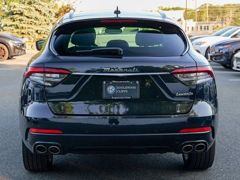 Used 2022 Maserati Levante GT image 6