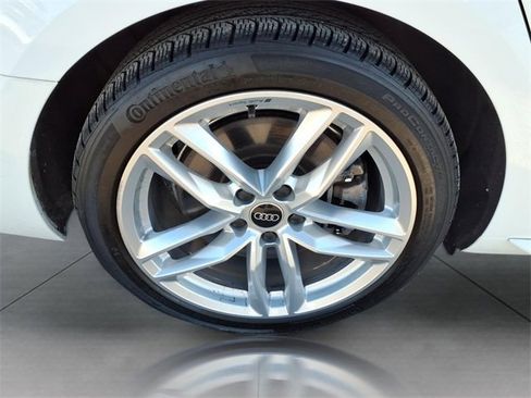 Used 2023 Audi A4 2.0T Premium Plus w/ Premium Plus Package image 7