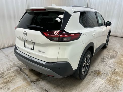 Certified 2023 Nissan Rogue SV w/ SV Premium Package image 11