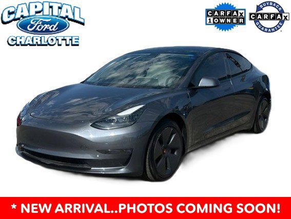Used 2023 Tesla Model 3 Standard Range RWD image 2