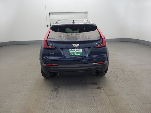 Used 2019 Cadillac XT4 Luxury w/ Cold Weather Package image 6