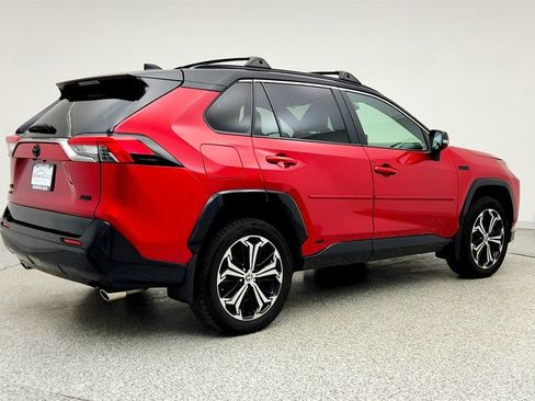 Used 2023 Toyota RAV4 XSE w/ Weather Package AWD/4WD image 5