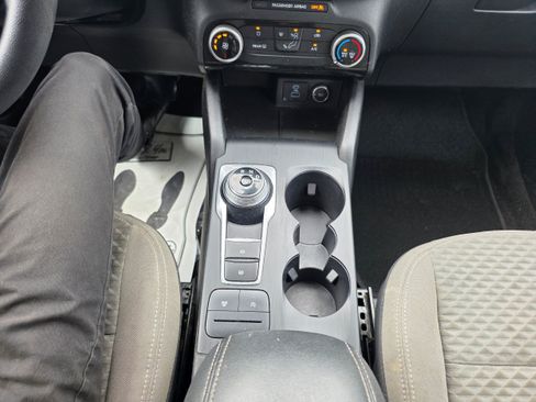 Certified 2021 Ford Escape SE AWD/4WD image 13