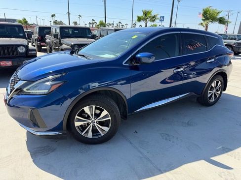 Used 2022 Nissan Murano S image 3