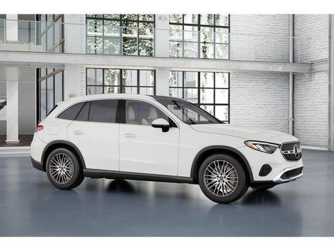New 2026 Mercedes-Benz GLC 300 4MATIC image 13