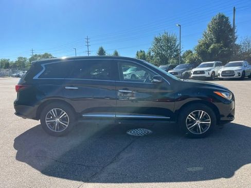 Used 2017 INFINITI QX60 FWD image 2