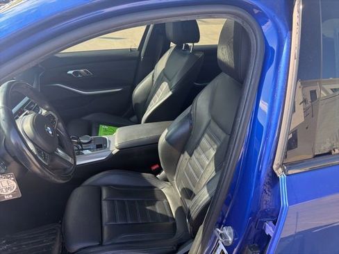 Used 2019 BMW 330i xDrive Sedan w/ M Sport Package AWD/4WD image 17