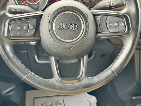 Used 2022 Jeep Wrangler Unlimited Sport AWD/4WD image 19