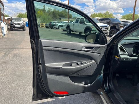 Used 2017 Hyundai Tucson Value image 12