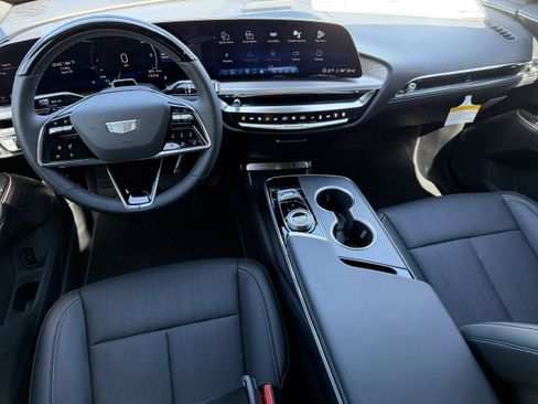 New 2026 Cadillac Lyriq Sport AWD/4WD image 13