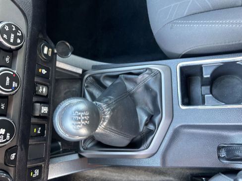 Used 2019 Toyota Tacoma SR image 20