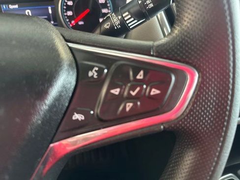 Used 2020 Chevrolet Equinox LT image 17