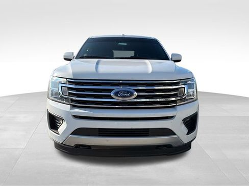 Used 2019 Ford Expedition Max XLT AWD/4WD image 2