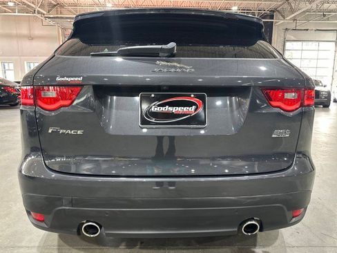 Used 2017 Jaguar F-PACE R-Sport image 23