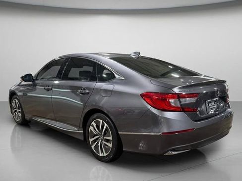 Used 2019 Honda Accord Touring image 6