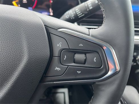 Used 2025 Chevrolet Trax ACTIV w/ Driver Confidence Package image 30