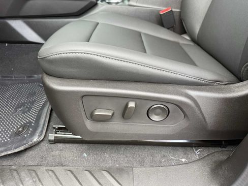 New 2026 GMC Canyon Elevation w/ Convenience Package RWD image 20