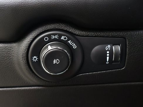 Used 2022 Dodge Durango GT image 45