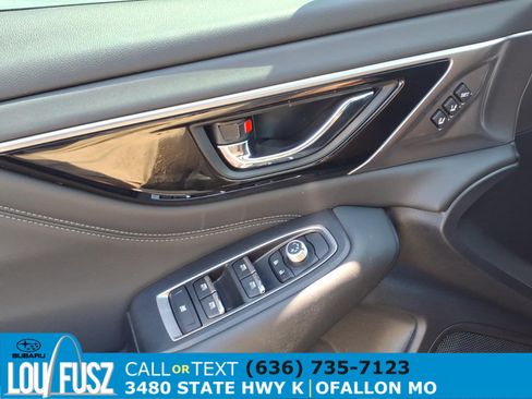 Used 2024 Subaru Outback Limited AWD/4WD image 23