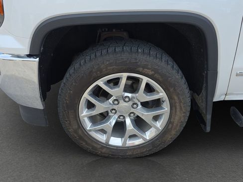 Used 2018 GMC Sierra 1500 SLT w/ SLT Premium Package AWD/4WD image 4