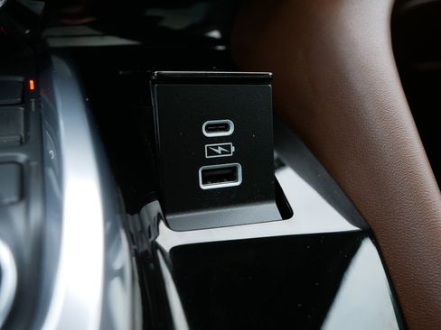 Certified 2024 Acura MDX SH-AWD w/ Technology Package image 33