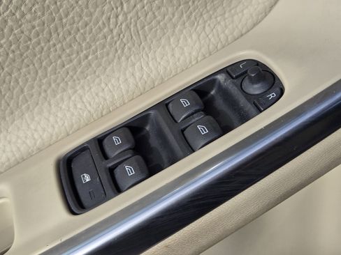 Used 2014 Volvo S60 T5 image 30