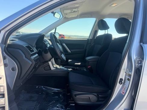 Used 2017 Subaru Forester 2.5i w/ Alloy Wheel Package AWD/4WD image 10