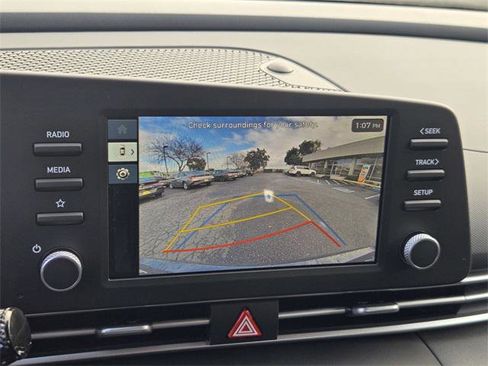 New 2026 Hyundai Elantra SE image 25