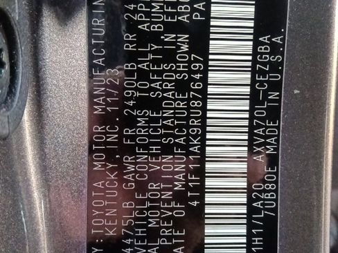 Used 2024 Toyota Camry XLE image 33