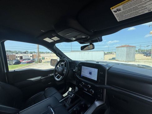 Used 2024 Ford F150 Platinum w/ FX4 Off-Road Package AWD/4WD image 35