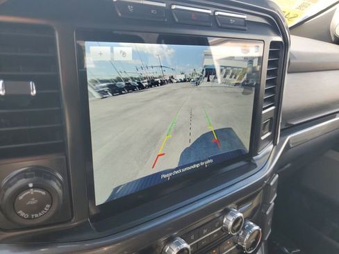 Certified 2022 Ford F150 XLT w/ Equipment Group 302A High image 27