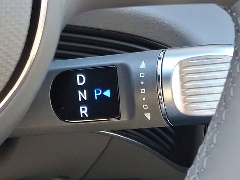 New 2024 Hyundai Ioniq 5 SEL image 7