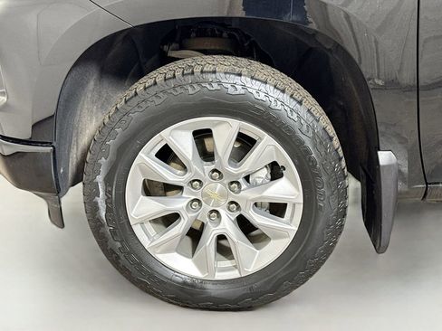 Certified 2023 Chevrolet Silverado 1500 Custom AWD/4WD image 27