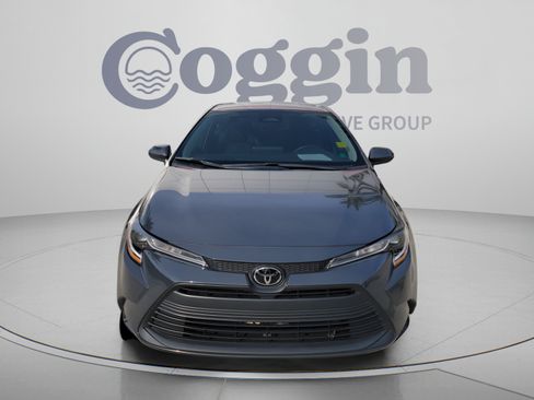 Used 2024 Toyota Corolla LE FWD image 6
