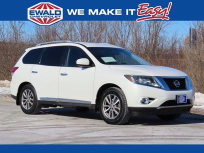 Used 2014 Nissan Pathfinder SL w/ Cargo Package