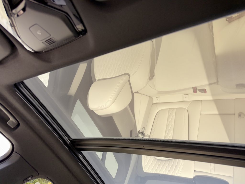 Used 2022 BMW X5 M50i w/ Premium Package AWD/4WD image 27