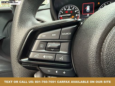 Used 2025 Subaru Crosstrek 2.0i Premium image 19